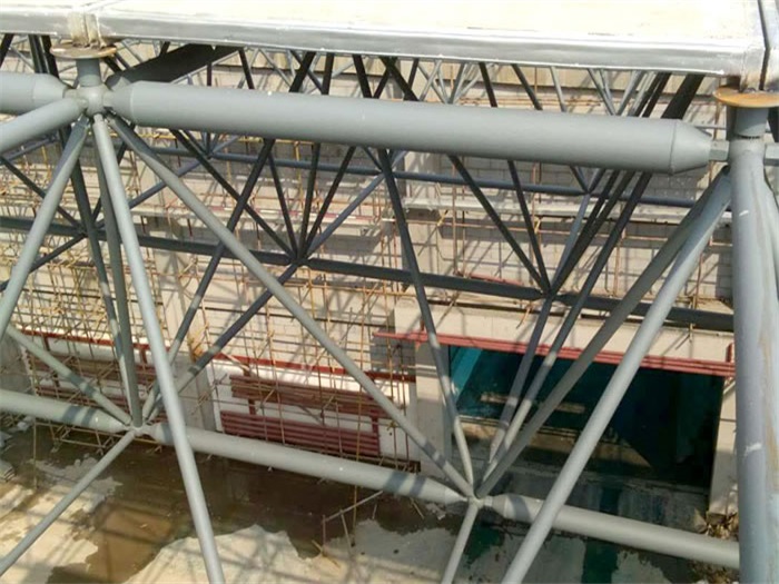 仪征公安局网架天基板屋面